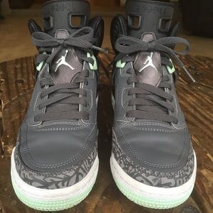 Nike Air Jordan Mint Foam Spizike Shoes Youth 5.5